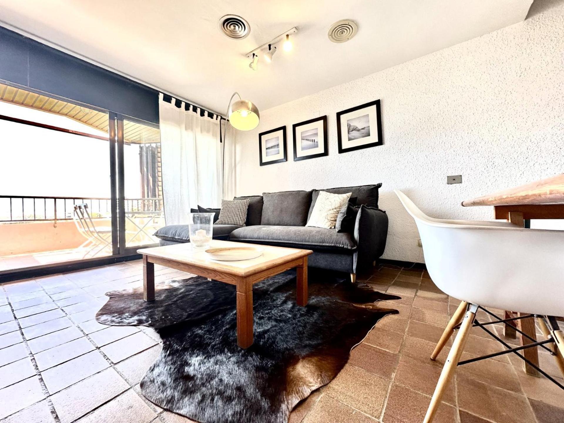 Litoral Costa Dorada - Margon Only Families Apartment